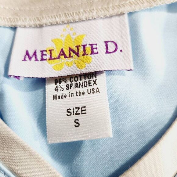 Melanie D. Scrub top baby blue Size small - Picture 5 of 8